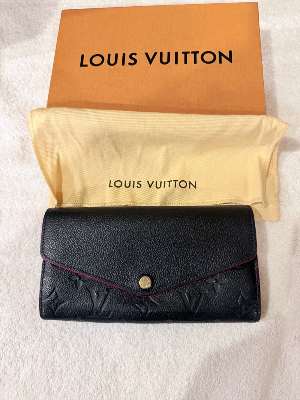 Louis Vuitton Sarah wallet in Marine Rouge Monogram Empreinte leather